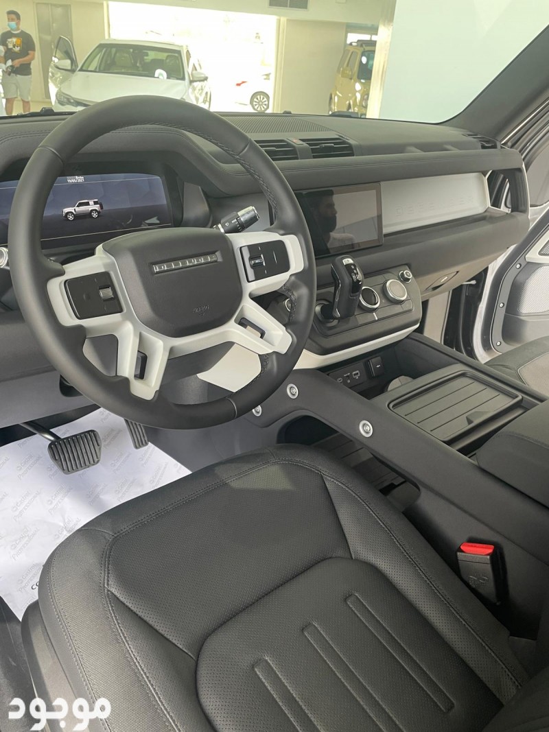 Land Rover Defender 2021 (Grey)