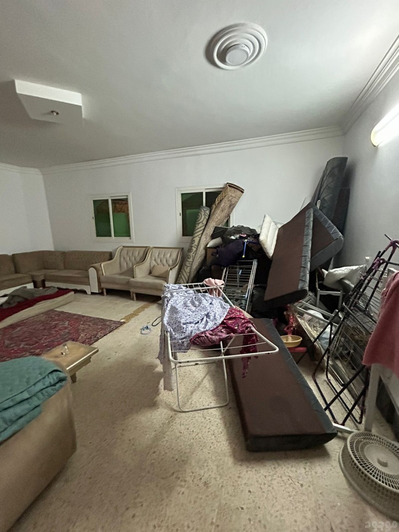 طش وشيل اثاث قديم بالرياض 0551977610