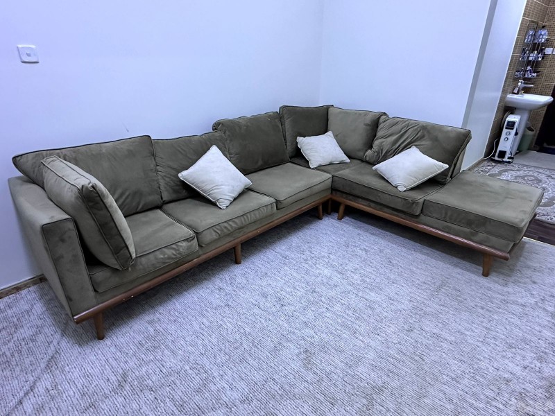 رفع الاثاث القديم بالرياض 0537422374 رمي عفش تالف 