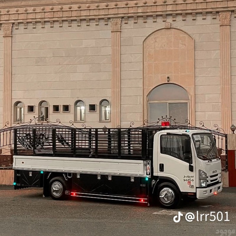 التخلص من الاثاث بي شرق الرياض جنوب الرياض شمال الرياض 0508857593