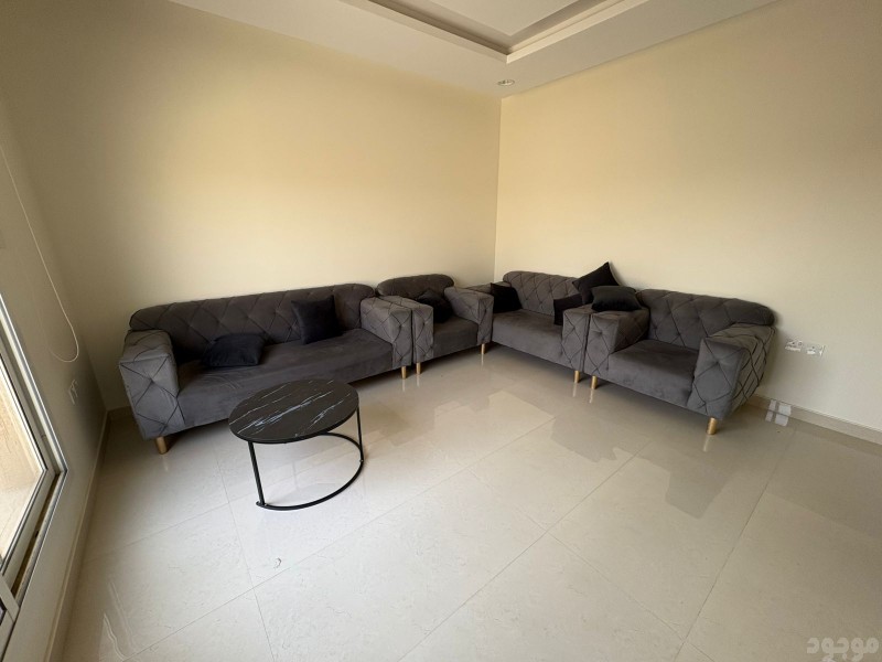 طش اثاث عفش قديم بالرياض 0540433026