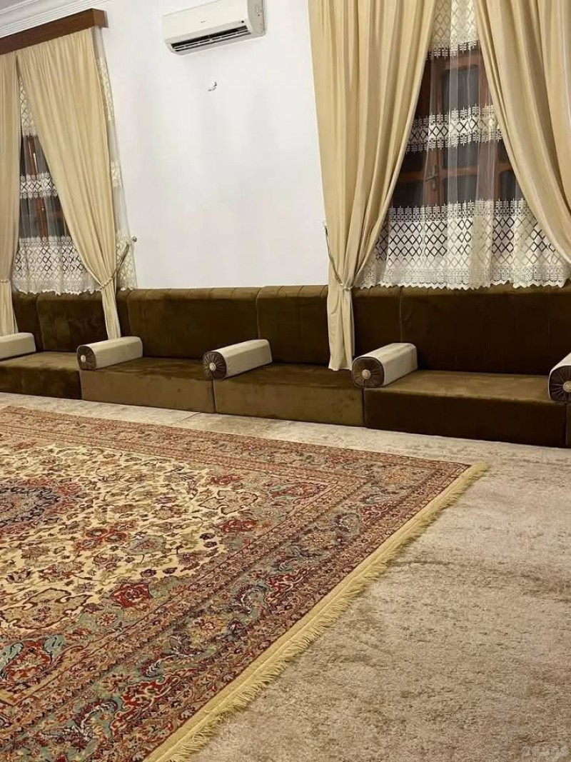 دينا نقل عفش بحي النخيل 0503559450 رمي بتشيل اثاث قديم 