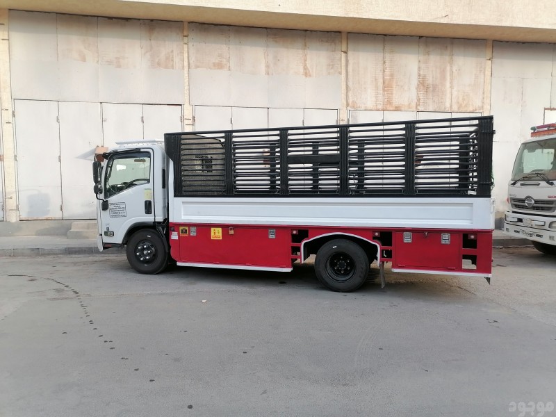 التخلص من الاثاث و الكركيب التالف بالرياض 0508857593