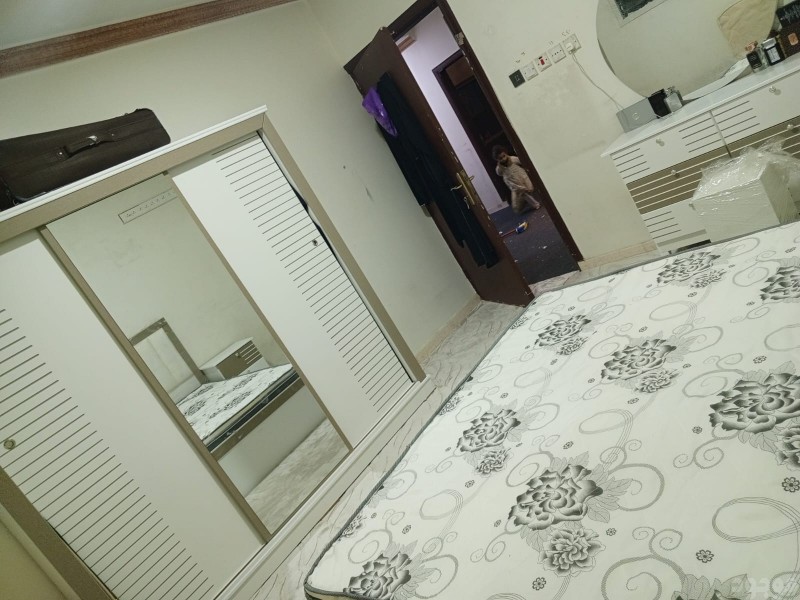 دينا نقل عفش داخل وخارج الرياض 0551977610