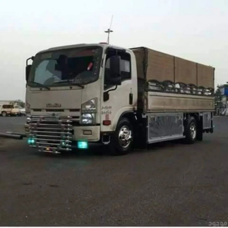 التخلص من الاثاث المستعمل بالرياض 0556723860