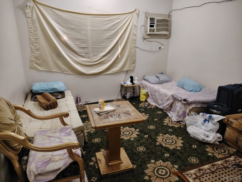 التخلص من الاثاث بالرياض طش رمي اثاث خربان متكدس تالف قديم 0542284584