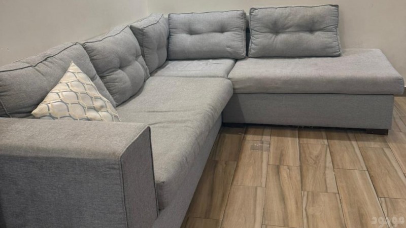 دينا توصيل اثاث وأغراض الى جمعية خيرية بالرياض 0544725121