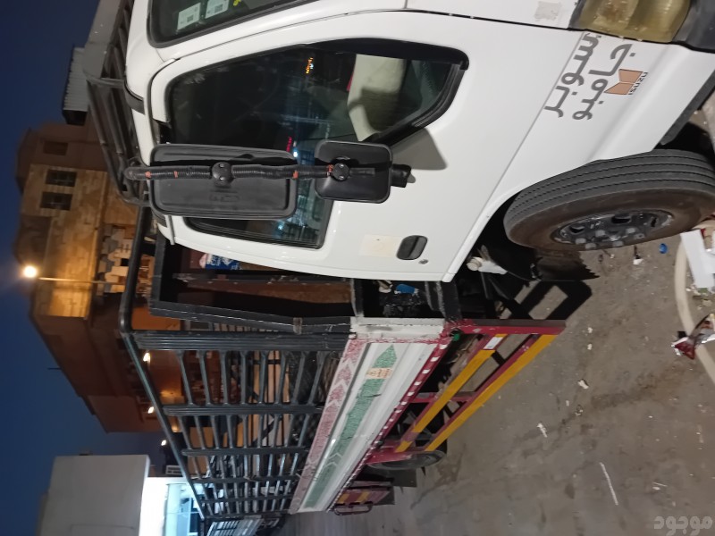تريلا نقل عفش داخل وخارج الرياض 0550594502