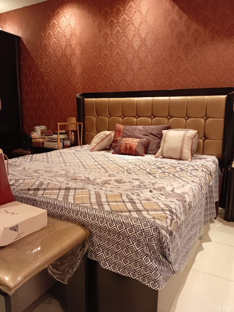 دينا نقل عفش بالرياض وخارج الرياض 0567781387 مع الفك والتركيب 
