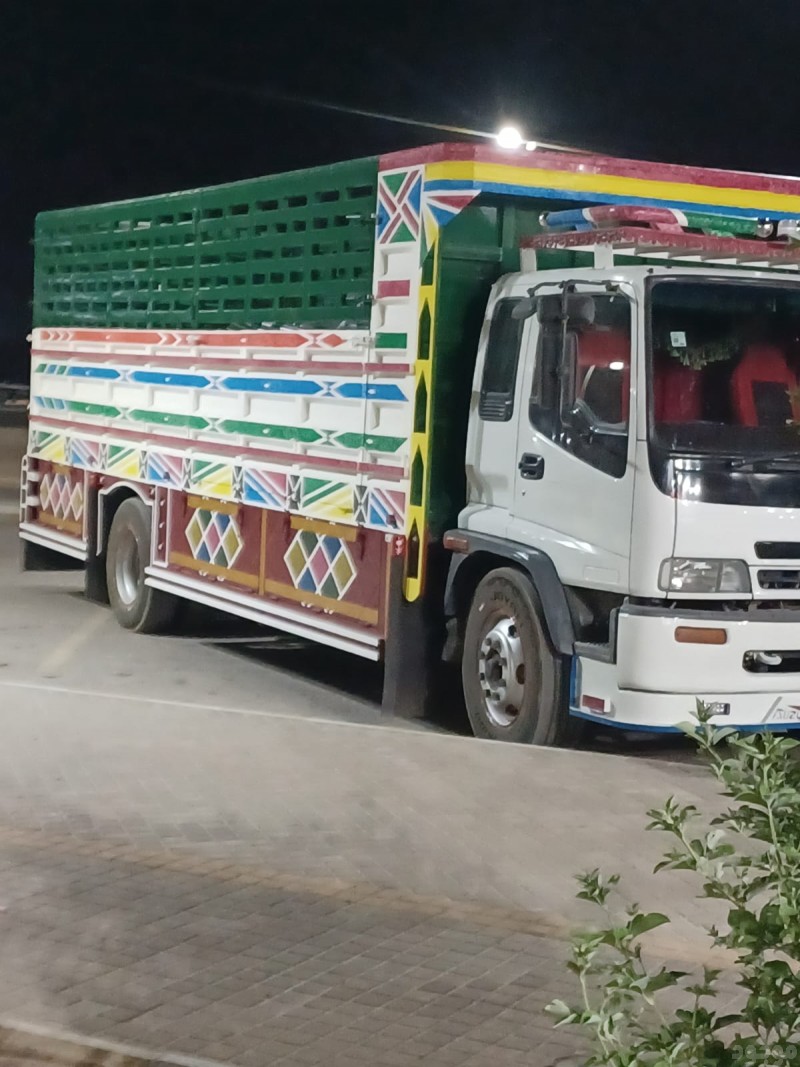 دينا نقل عفش بالرياض 0506896872 وخارج الرياض 