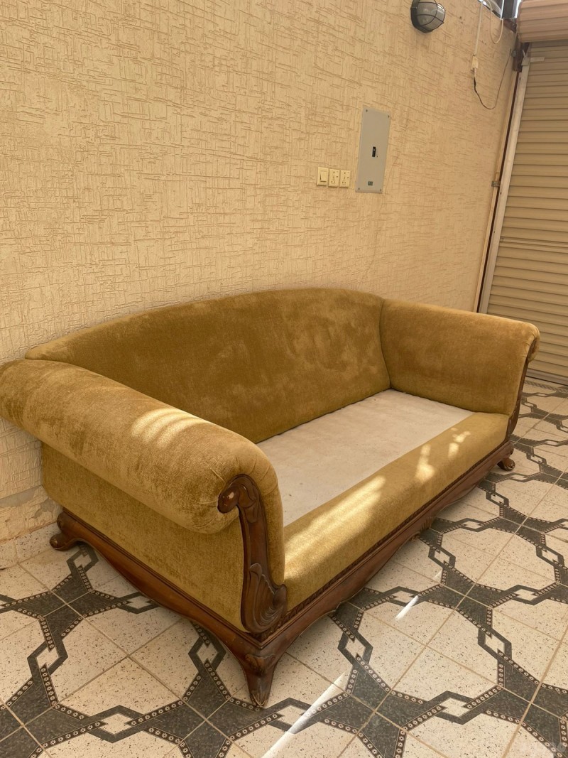التخلص من الاثاث القديم بالرياض طش اثاث 0َ551977610 