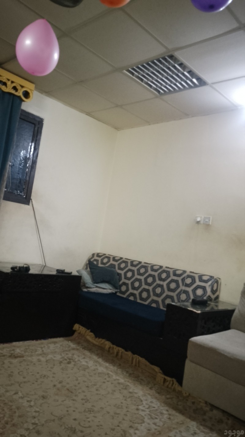 رمي طش اثاث عفش بالرياض 0537422374