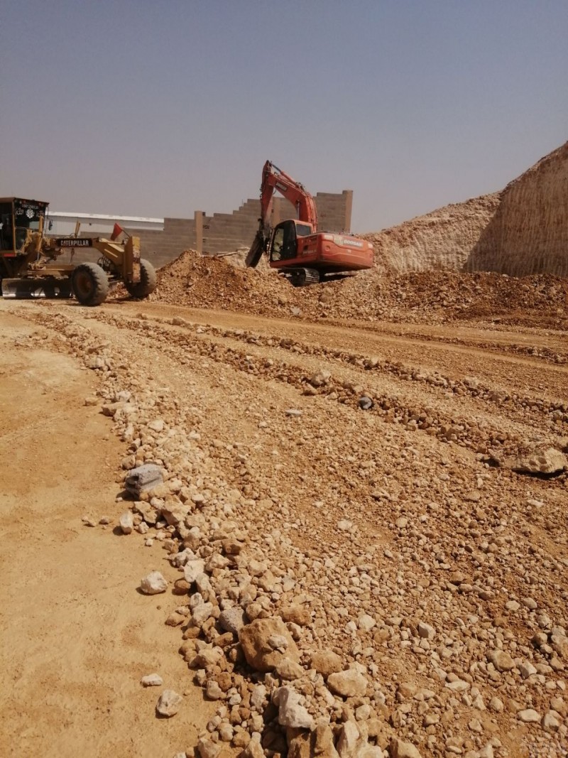 مقاول حفر و سفلتة طرق بالرياض 0537704086