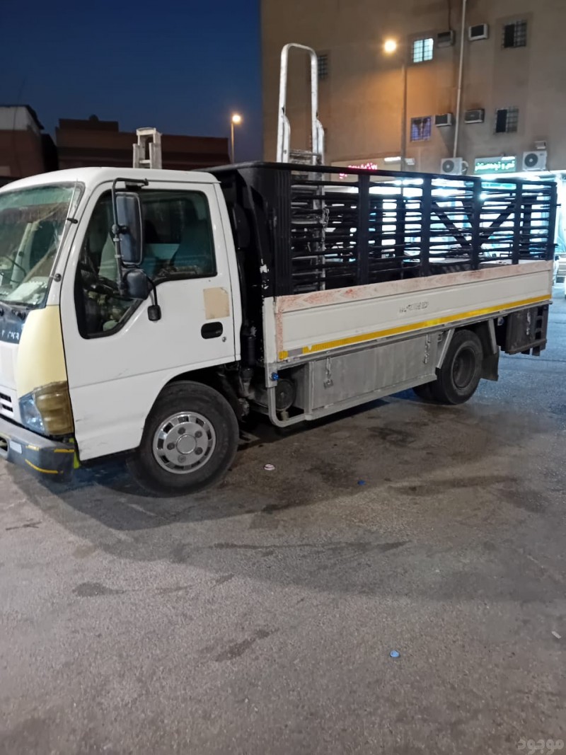 دينا توصيل اثاث الى جمعية خيرية بالرياض 0555846171