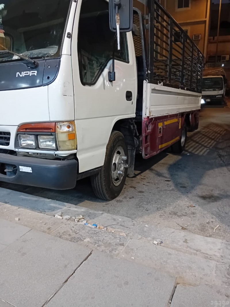 دينا توصيل الأثاث الي الجمعيه الخيريه بالرياض 