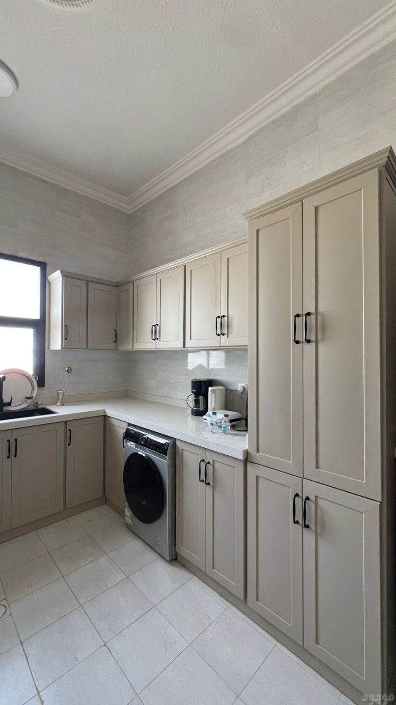 شراء الاثاث المستعمل بالرياض 0551977610