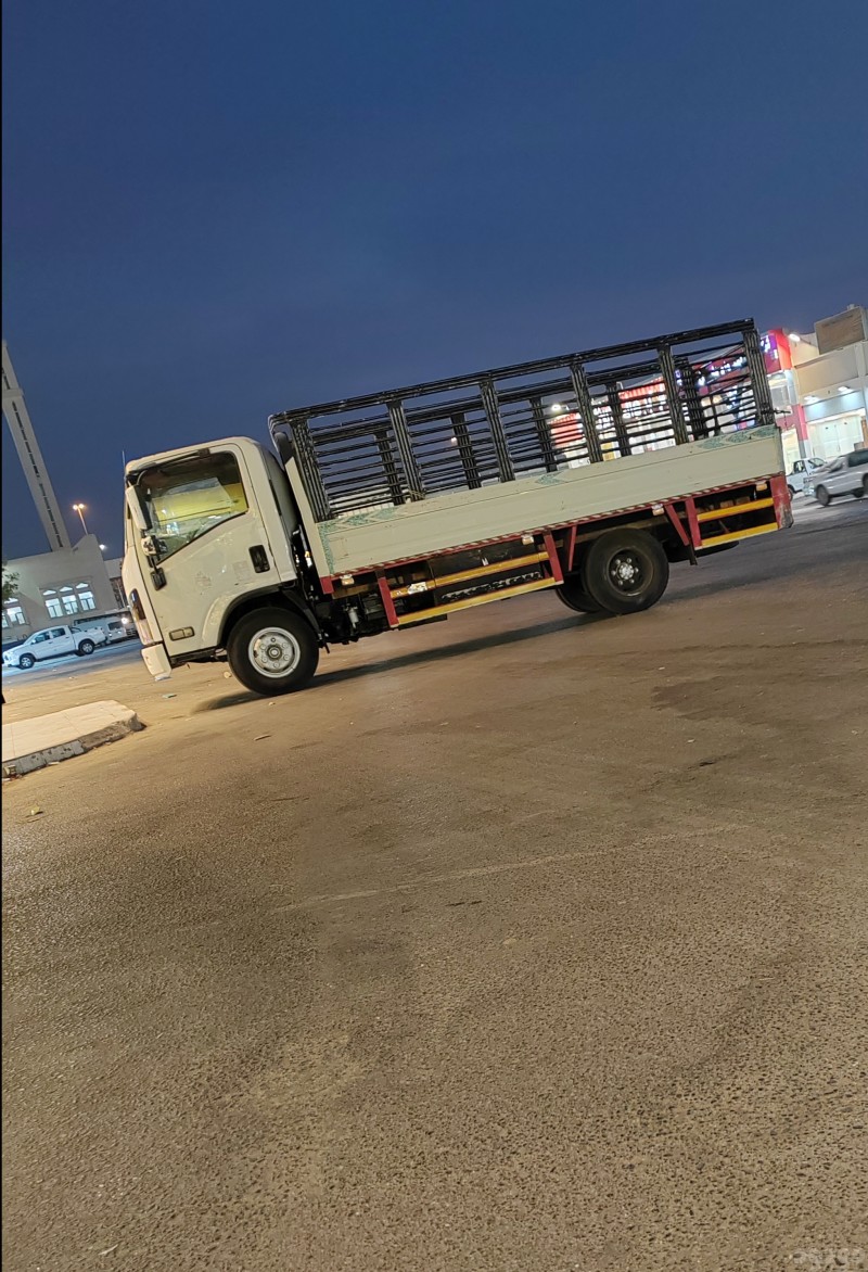 شراء أثاث مستعمل حي اشبيلية 0553774593 