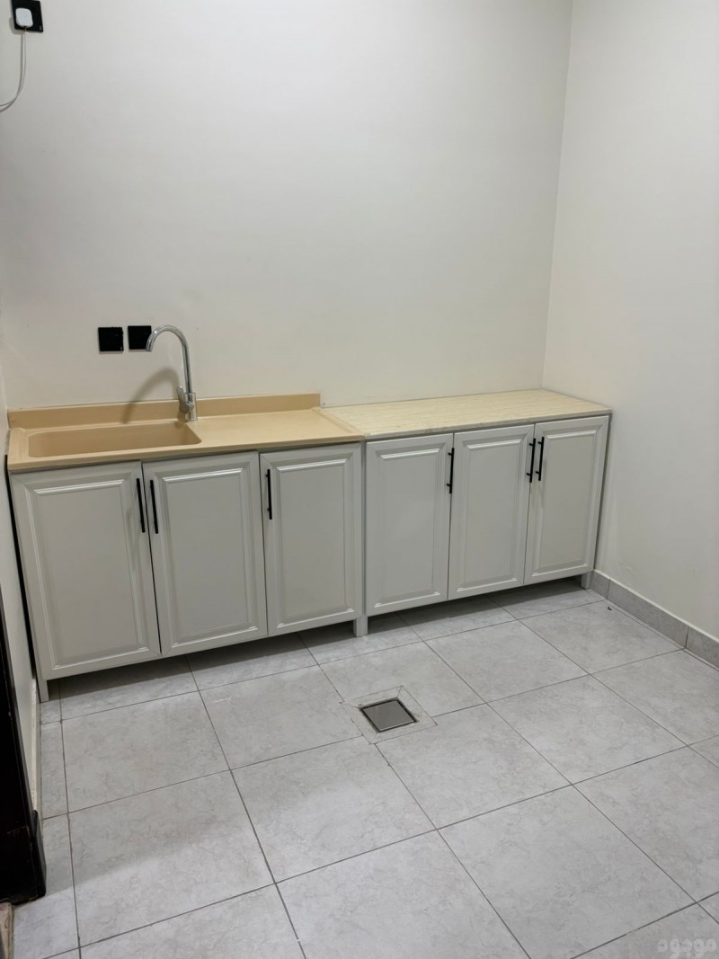 دينا نقل عفش حي السعادة 0553914418