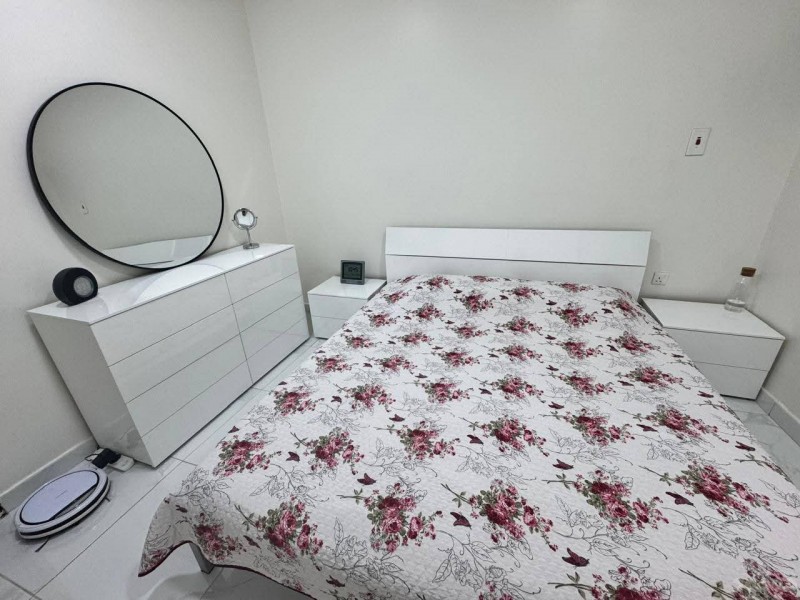 دينا نقل أثاث شمال الرياض 0567781387 