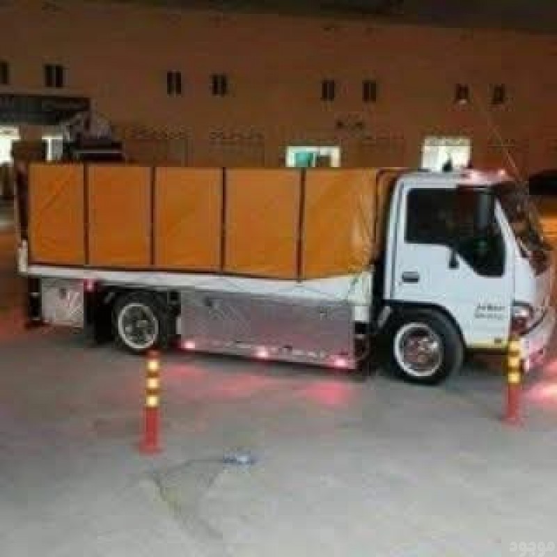 دينا طش الأثاث القديم بالرياض 0َ561186175 حي  النهضة بالرياض 