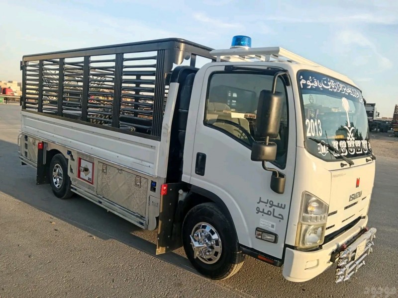 نقل عفش داخل وخارج الرياض