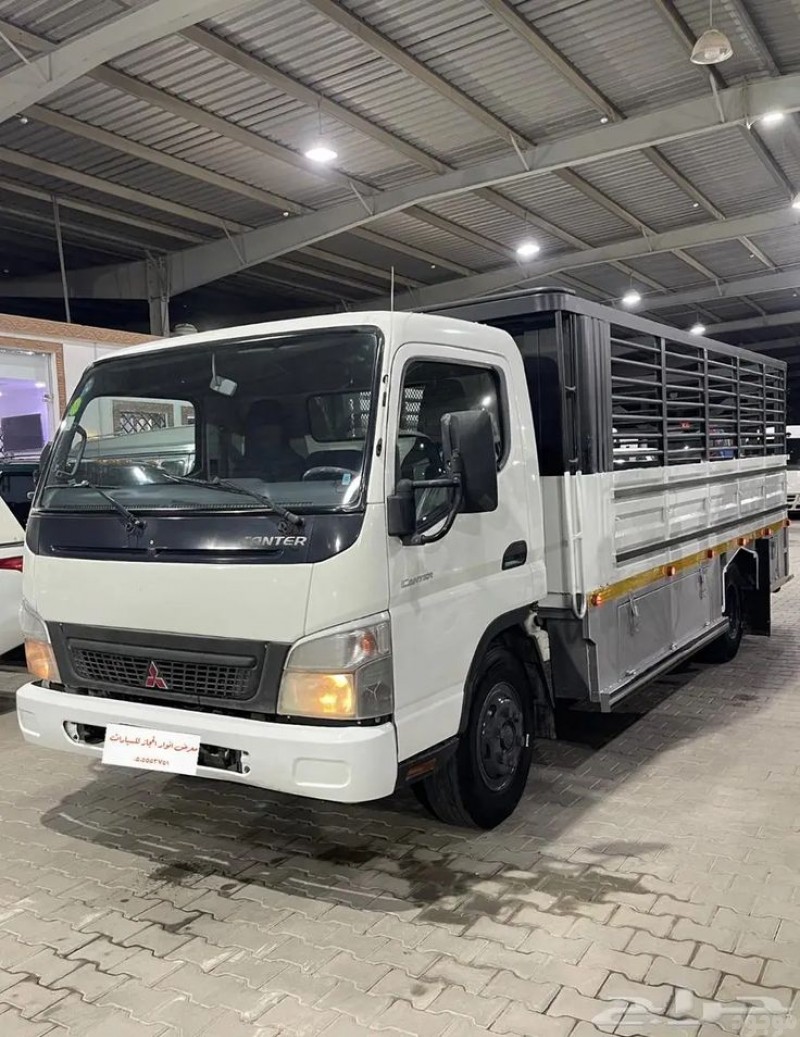 التخلص من الاثاث القديم بالرياض دينا نقل عفش بالرياض والتخلص من الاثاث القديم 0557573607 