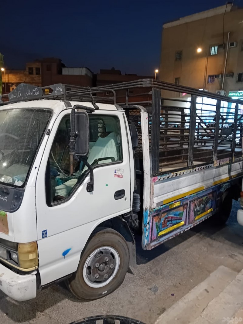 دينا توصيل اثاث الى جمعية خيرية بالرياض 0555846171