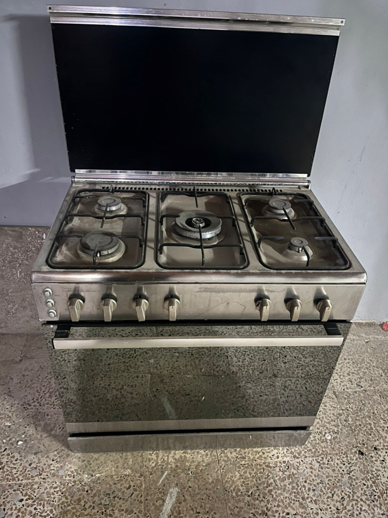 التخلص من الاثاث القديم بالرياض 0553967881 طش رمي تنظيف التخلص من أثاث قديم بالرياض  للتخلص من عفشك الآن اتصل بنا وسنقوم بالحضور فورًا لتقديم أفضل خدمة رمي أثاث قديم بالرياض 