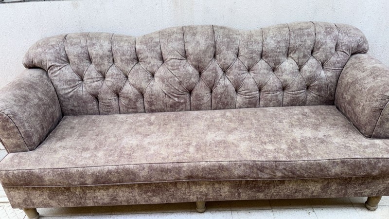 التخلص من الاثاث القديم بالرياض 0553967881 طش رمي تنظيف التخلص من أثاث قديم بالرياض 