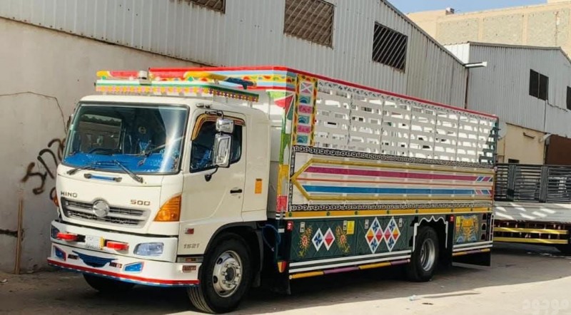 دينا نقل اثاث شرق الرياض 0503483036 حي غرناطة حي قرطبة حي الخليج حي النسيم 