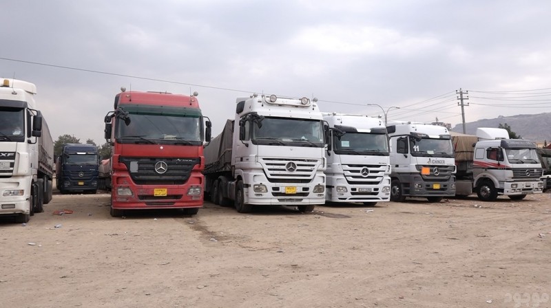تريلات نقل عفش خارج الرياض0559562147