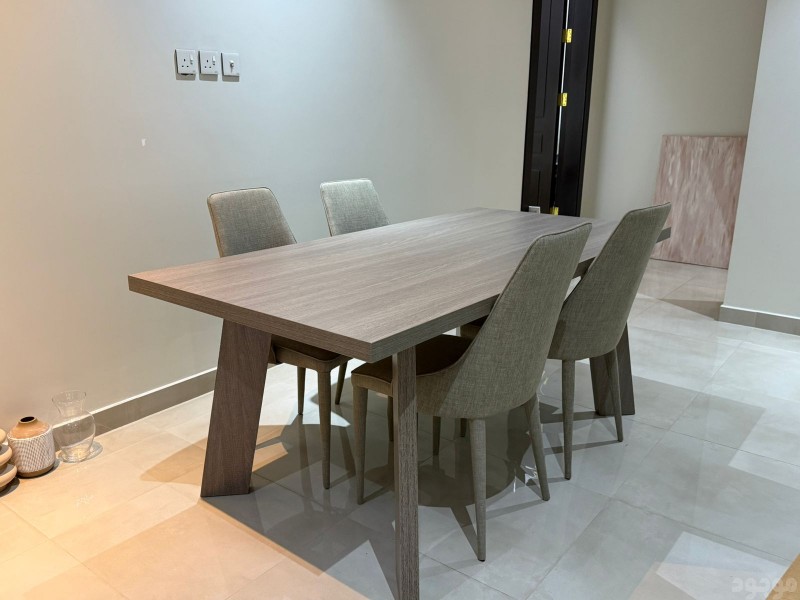 شراء الاثاث المستعمل شمال الرياض 0551977610