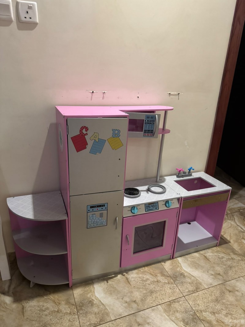 دينا للطش والتخلص من الاثاث التالف بالرياض 0561382511 